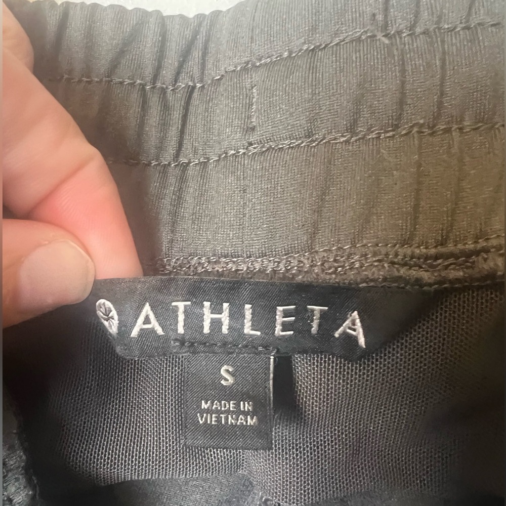 Athleta Hilltop Jogger Arbor Green Small - Picture 3 of 8